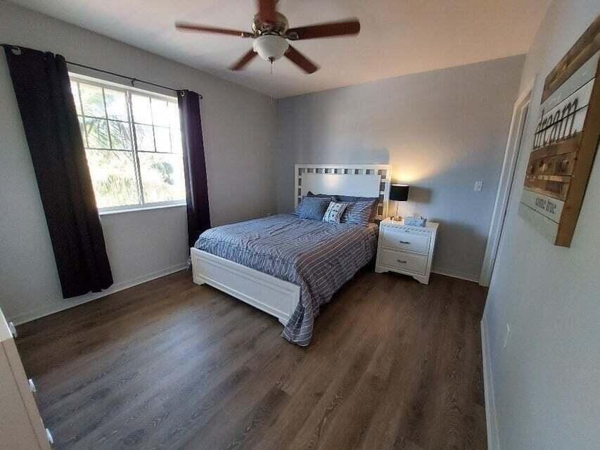 6482 Emerald Dunes Dr Apt 301 - Photo 5 of 13