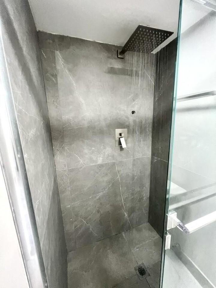 8104 Severn Dr Apt B - Photo 6 of 11