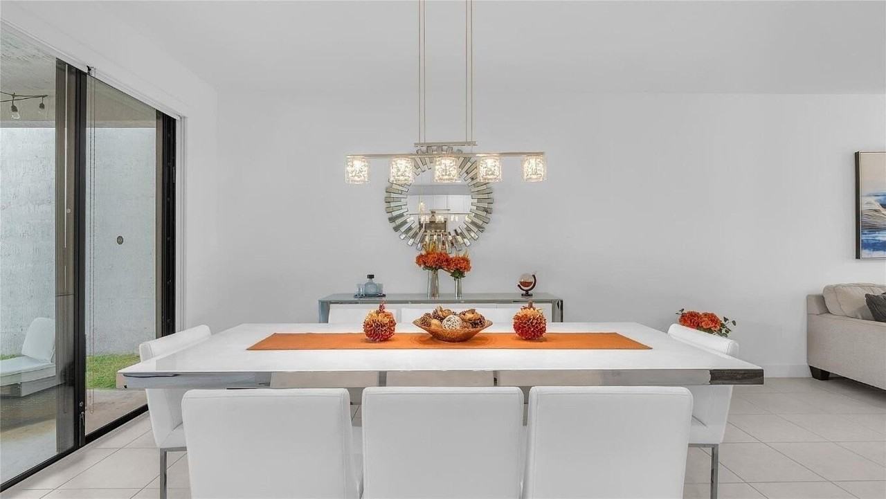 304 Nw 36th Ave - Photo 6 of 43