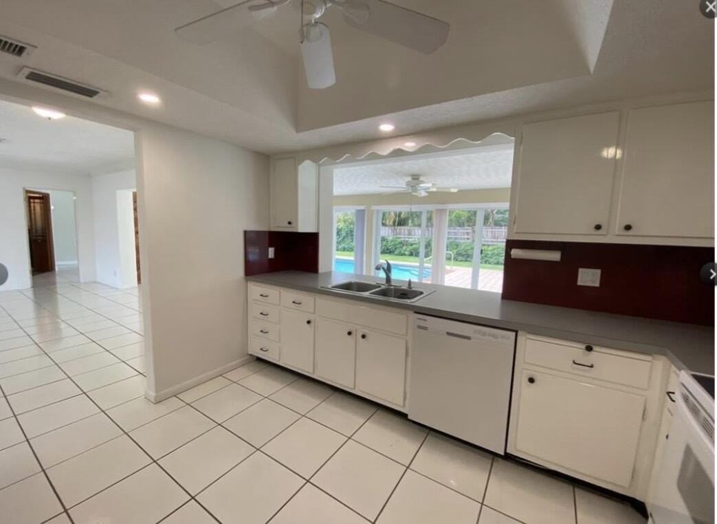 1230 Se 14th Dr - Photo 6 of 26