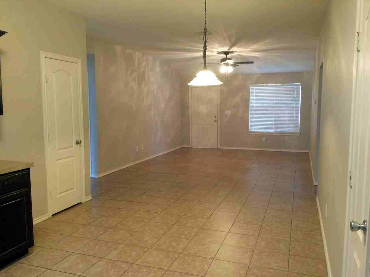 16994 Sentinel Ln - Photo 2 of 18