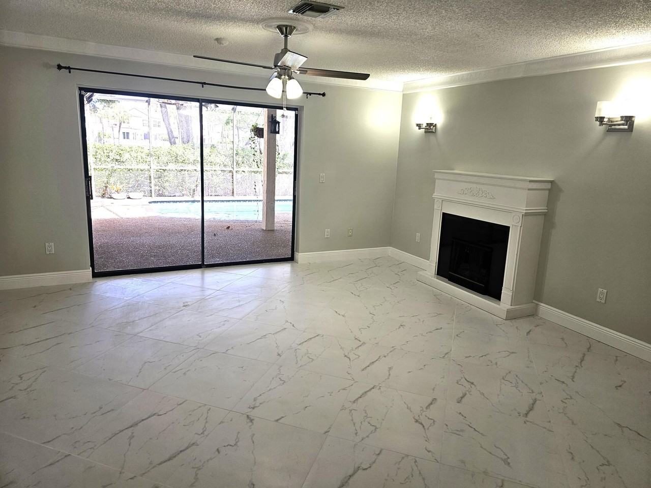 4045 Birchwood Dr - Photo 2 of 11