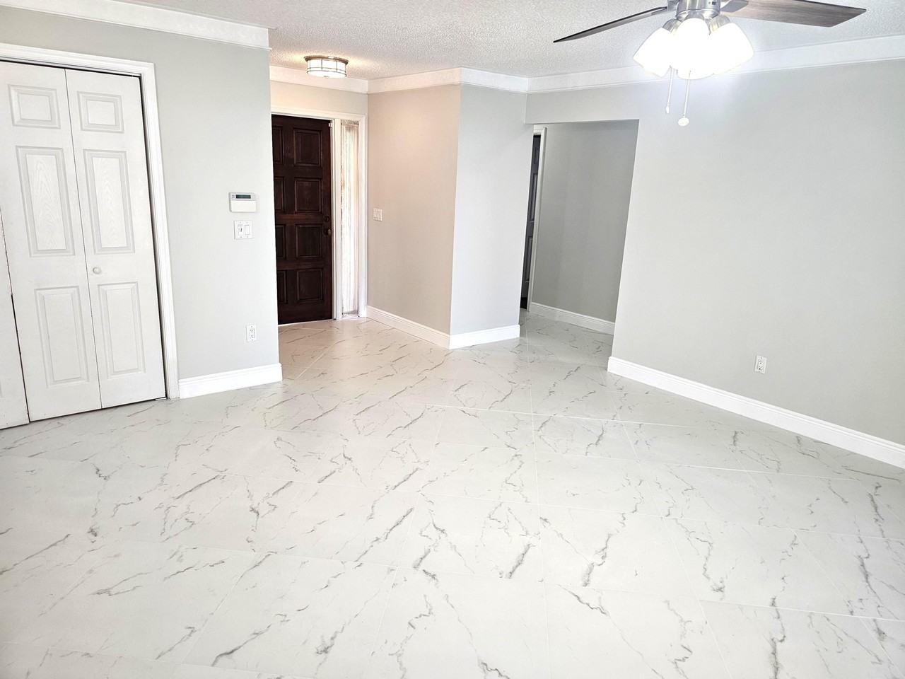 4045 Birchwood Dr - Photo 3 of 11