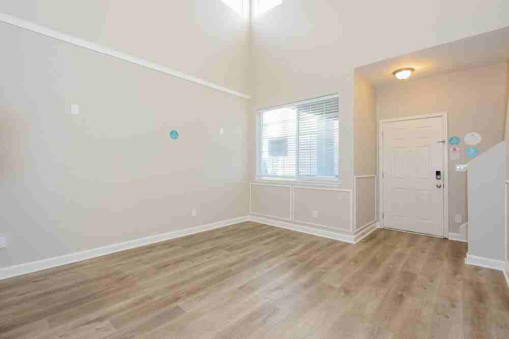 12492 S Bellisario Creek Ct - Photo 6 of 17