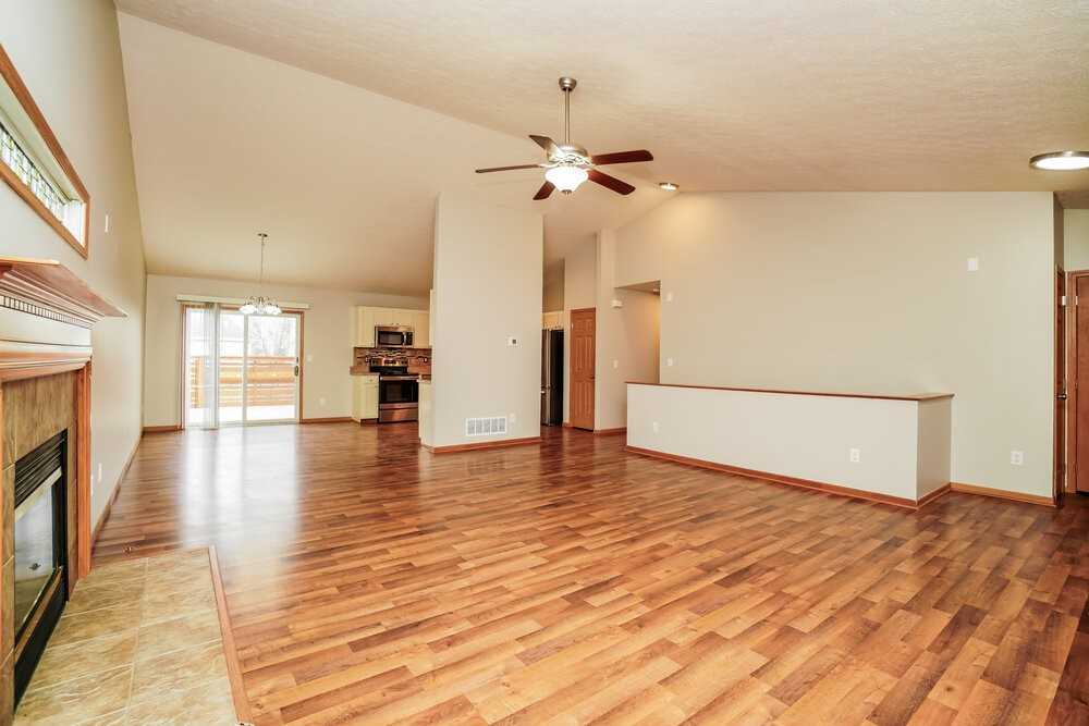 370 Millett Dr - Photo 6 of 17