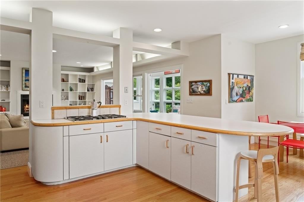 175 Ruggles Ave - Photo 6 of 33