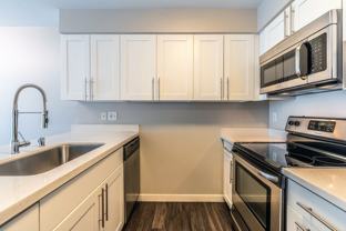 1800 Eastlake Apts (Scenic) - Photo 1 of 1