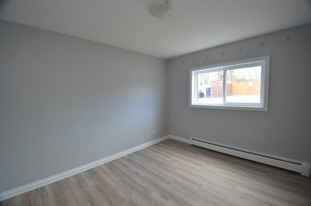 567 Ontario Street #3 - Photo 6 of 18