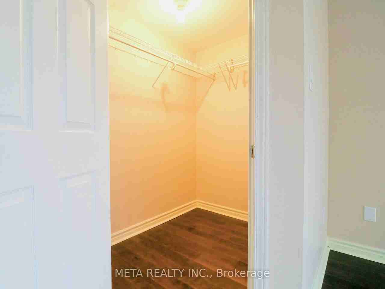 67 Caroline Street South - Photo 6 of 14