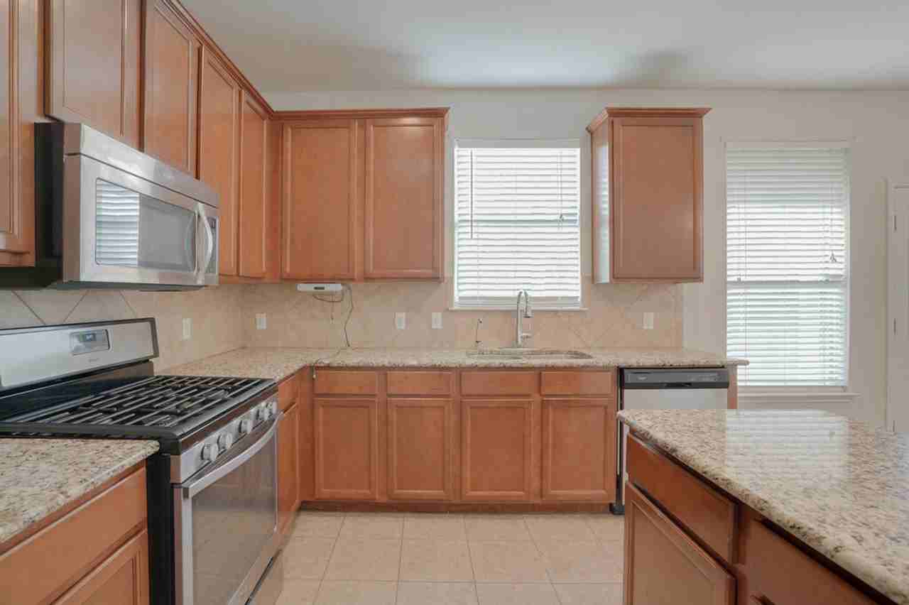 20224 Stanley Robin Ln - Photo 3 of 19