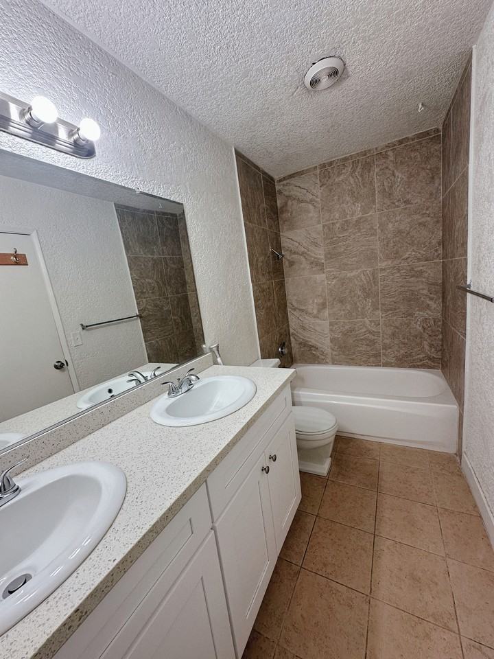 7862 2nd Street - Photo 5 of 12