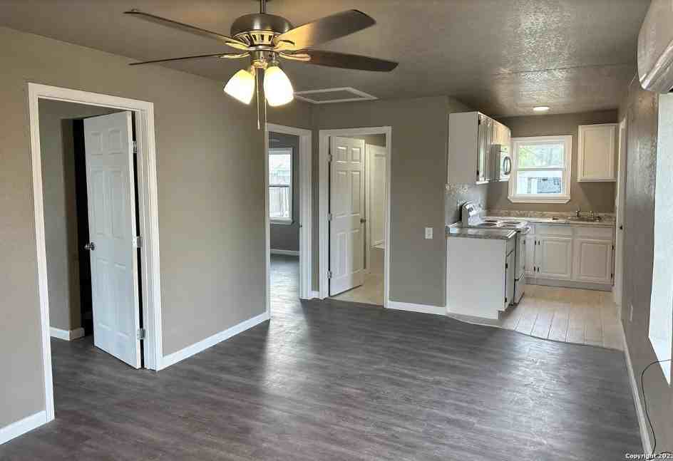203 Fount Street - 207 Fount #207FOUNT - Photo 3 of 3