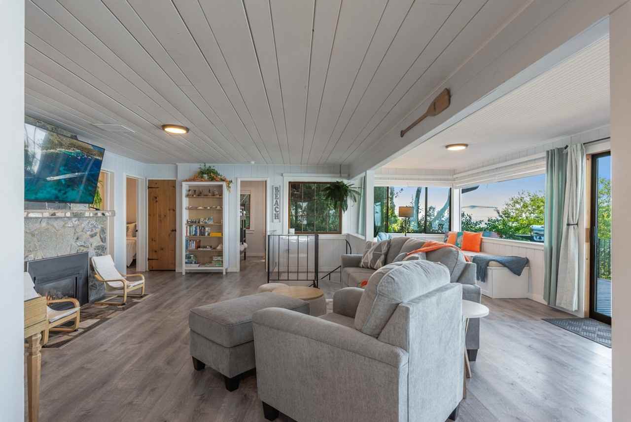 2038 Breezy Point Rd #1035858P - Photo 3 of 50