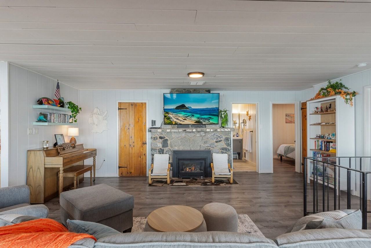 2038 Breezy Point Rd #1035858P - Photo 7 of 50