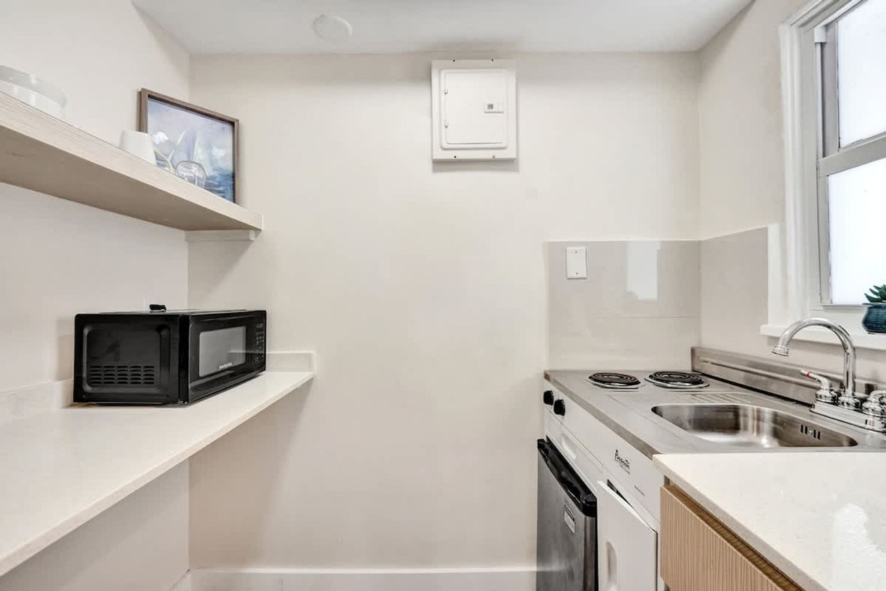 3020 Seville St #1503990P - Photo 3 of 35