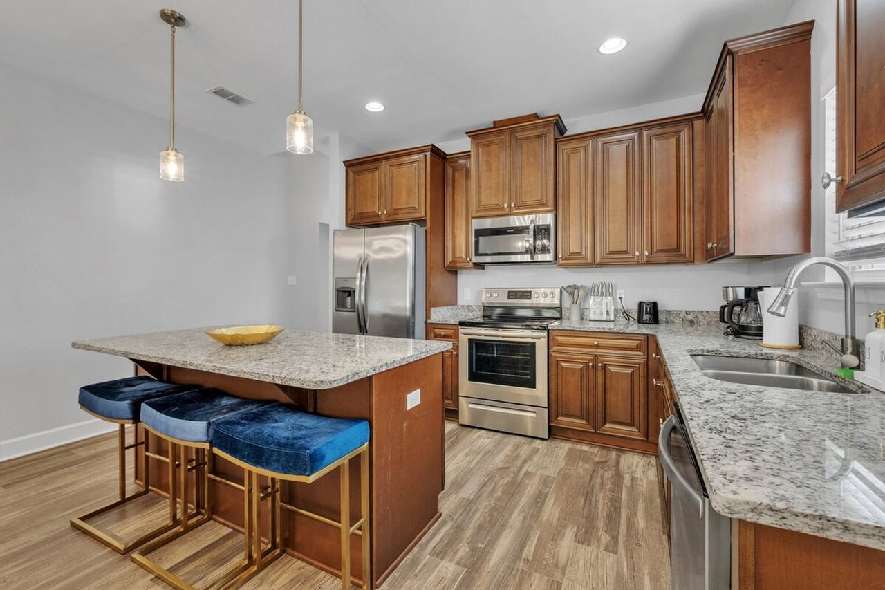 1211 E Paul Russell Rd #1511747P - Photo 7 of 32