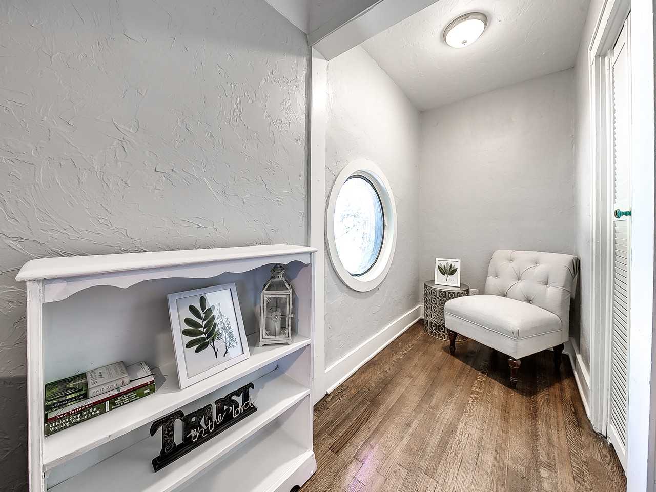 1630 Nw 17th St #2 - Photo 5 of 14