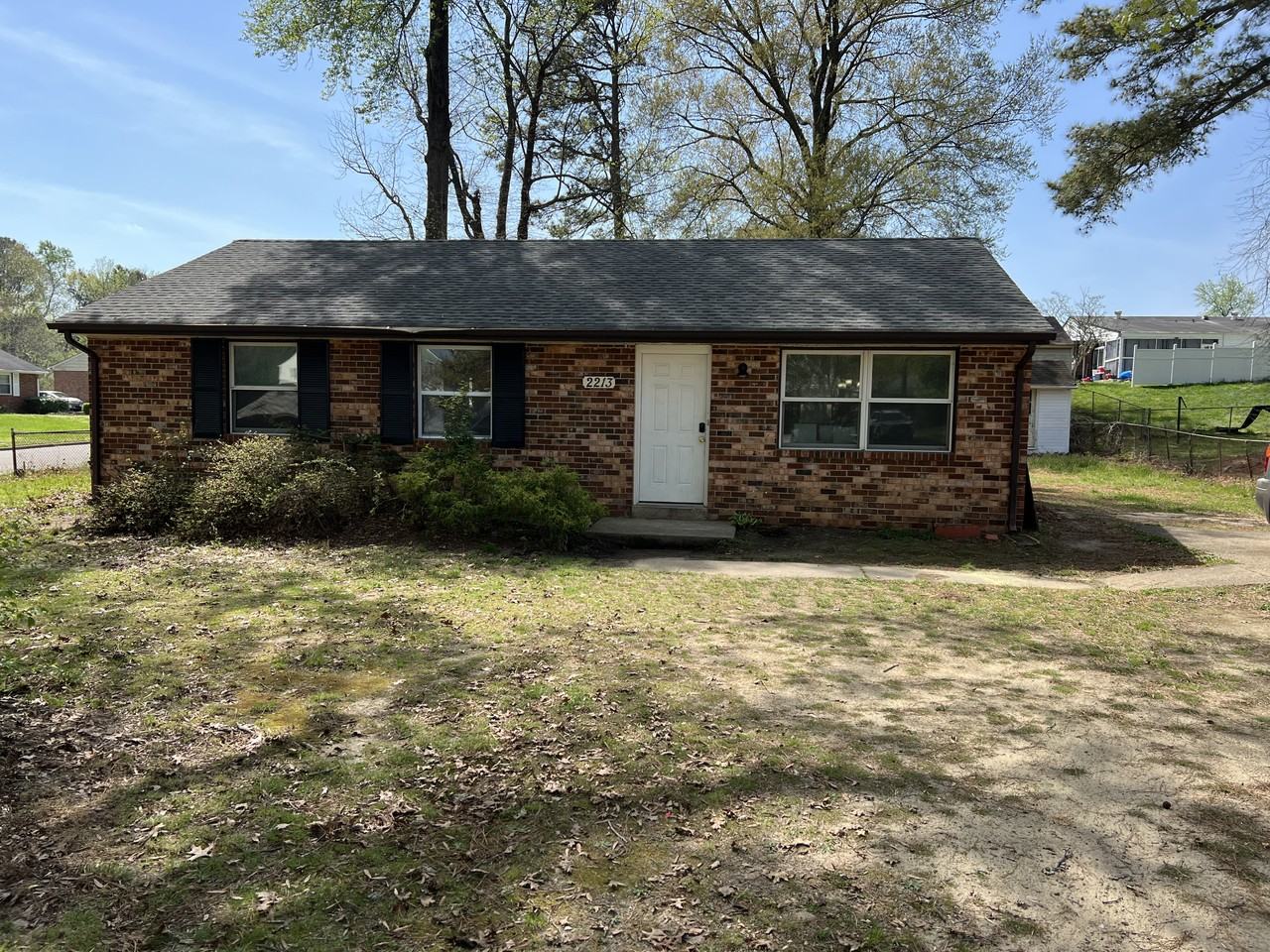 2213 Capp Rd - Photo 2 of 2