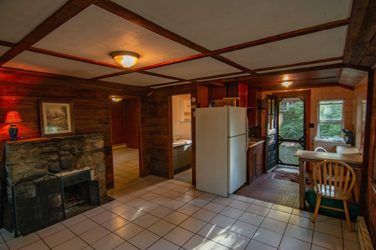 32 Oakwood Trl S - Photo 3 of 8