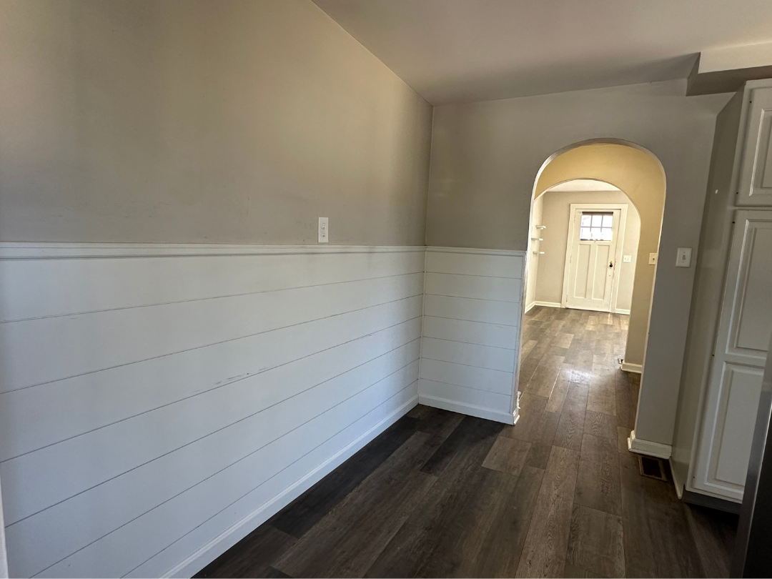 1907 Gilmore St - Photo 3 of 17