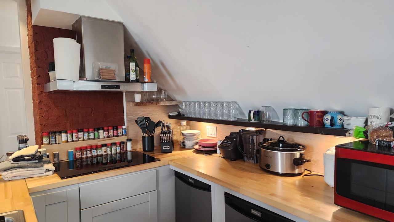 130 Chestnut St #3 - Photo 7 of 27