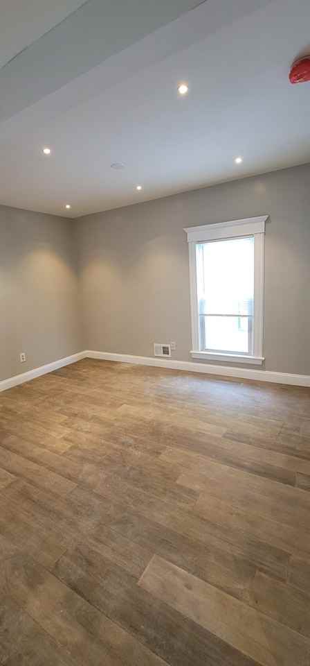 16 Ayer Pl #2 - Photo 6 of 17