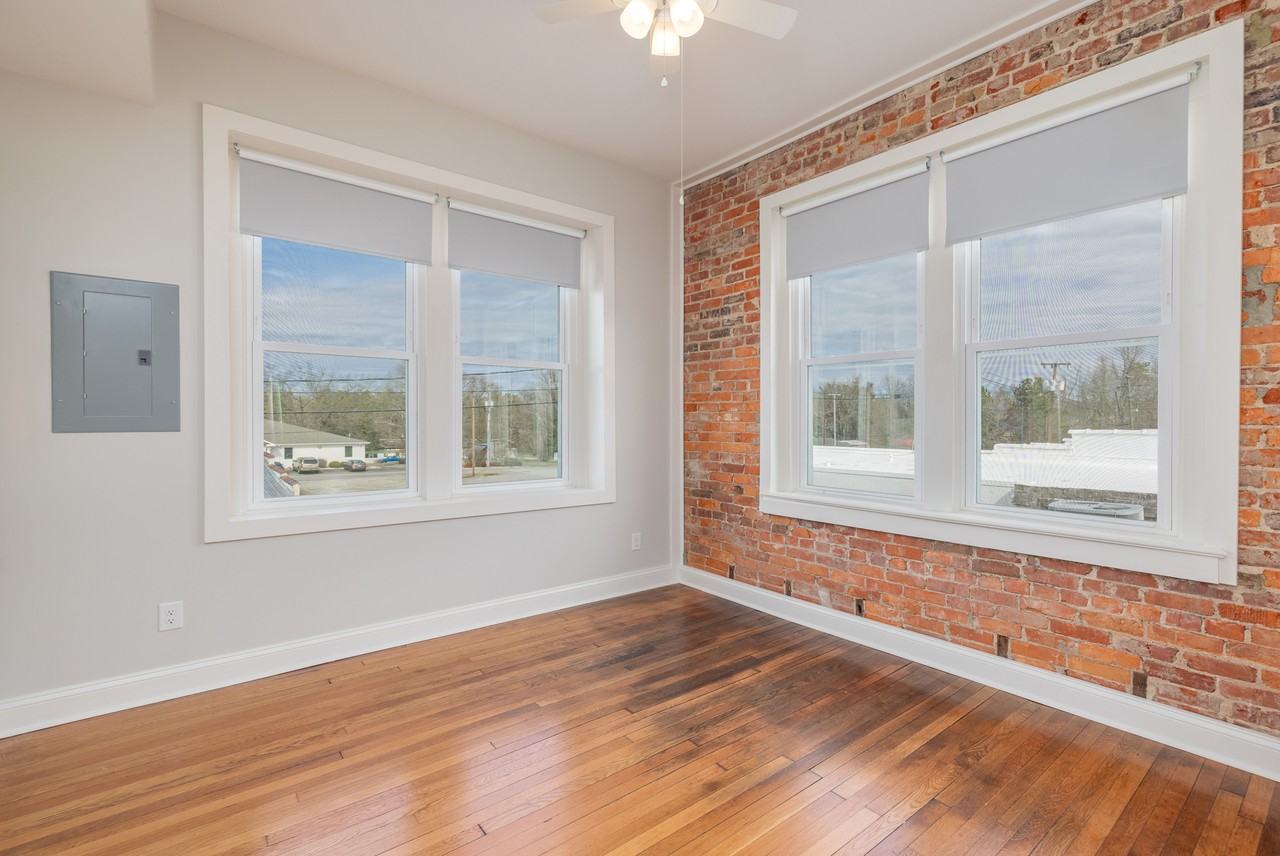 120 S Broad St #120-2B - Photo 7 of 10