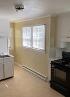 featured image of 208 S Watts St #3