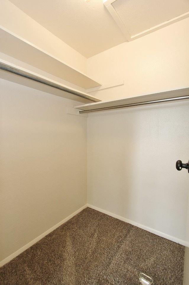 816 S Wardwell Ave - Photo 6 of 25