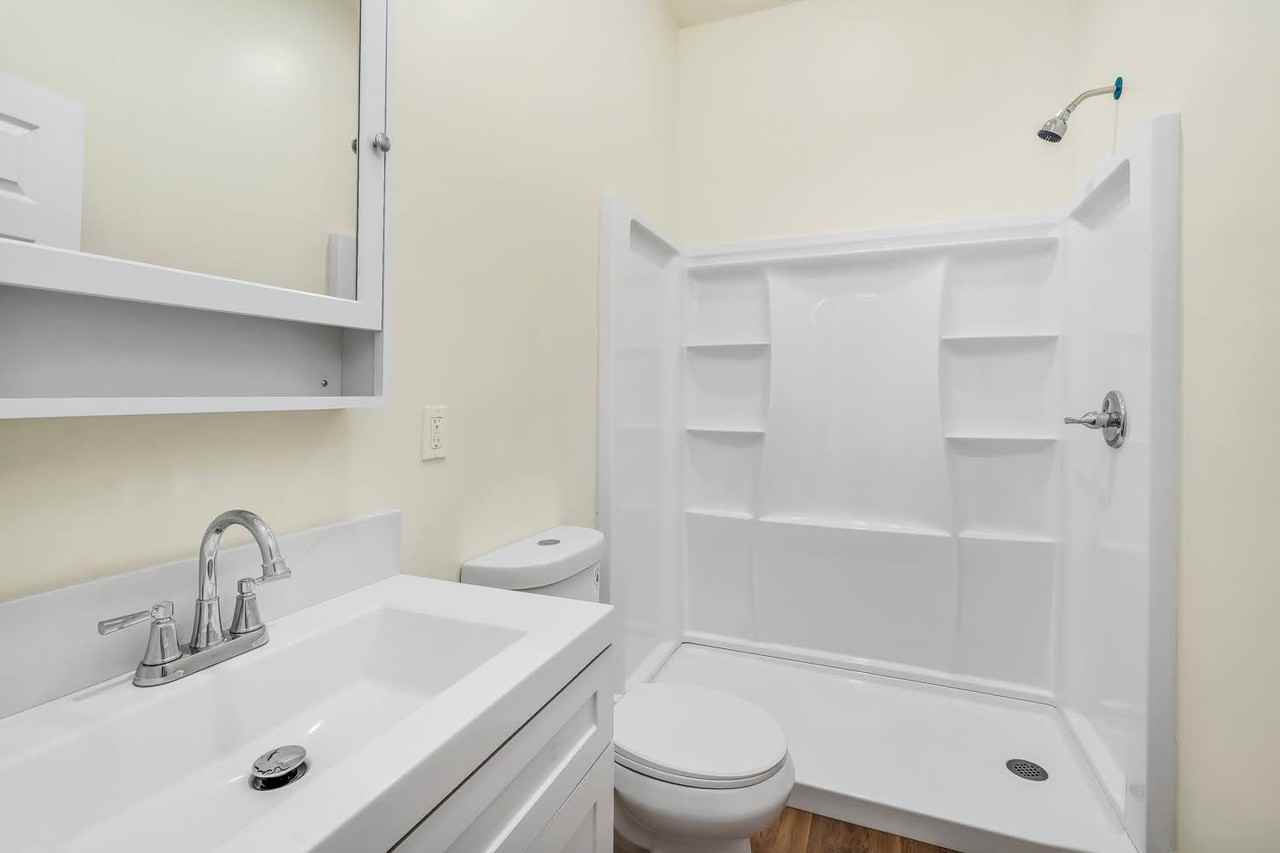 918 Monterey St #918 - Photo 2 of 4