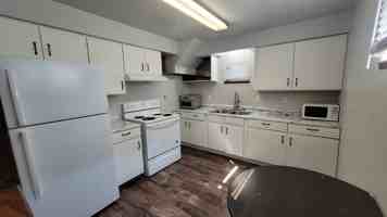 featured image of 908 S 1st St #1-5