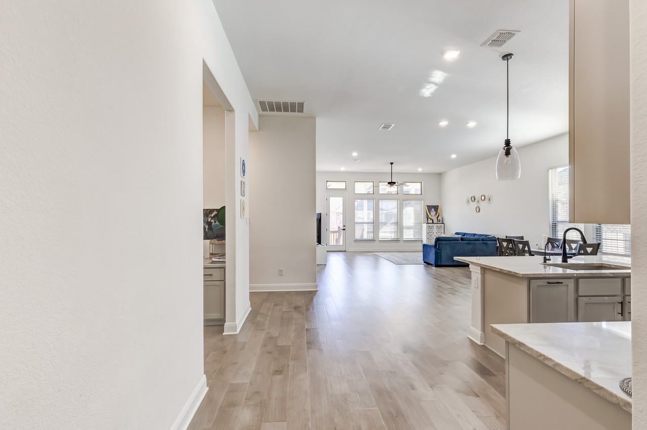 2824 Stone Branch Dr - Photo 6 of 28