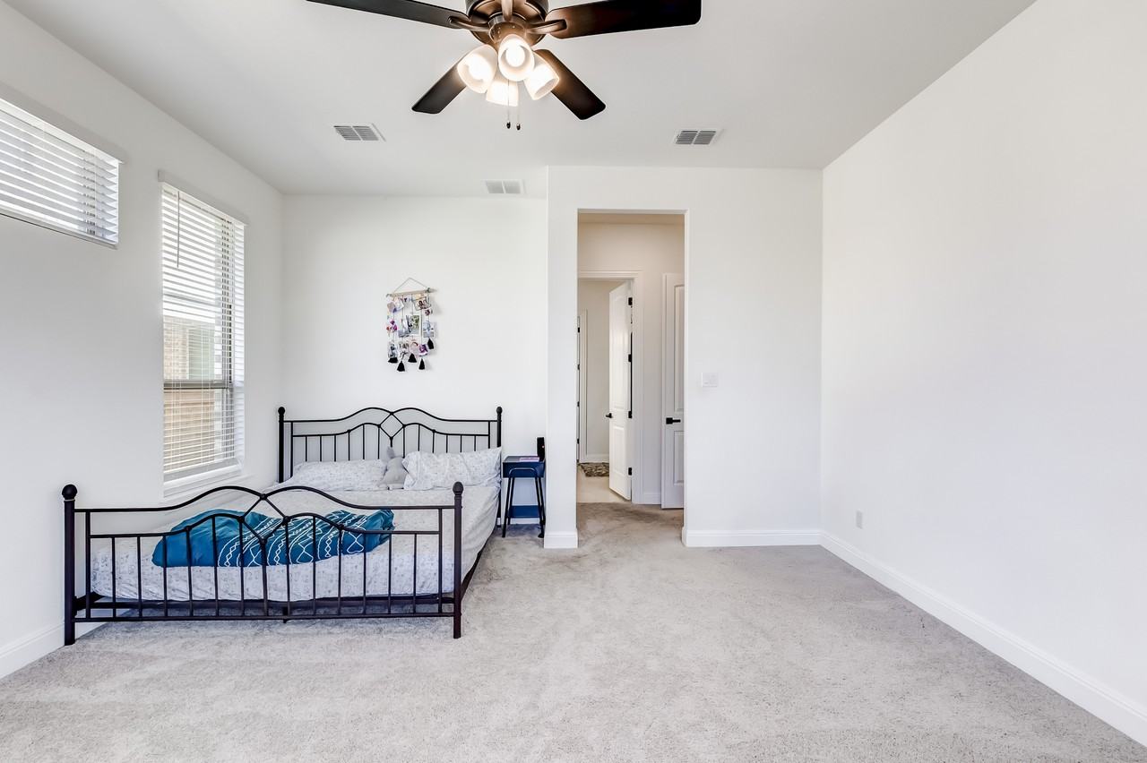 2824 Stone Branch Dr - Photo 7 of 28