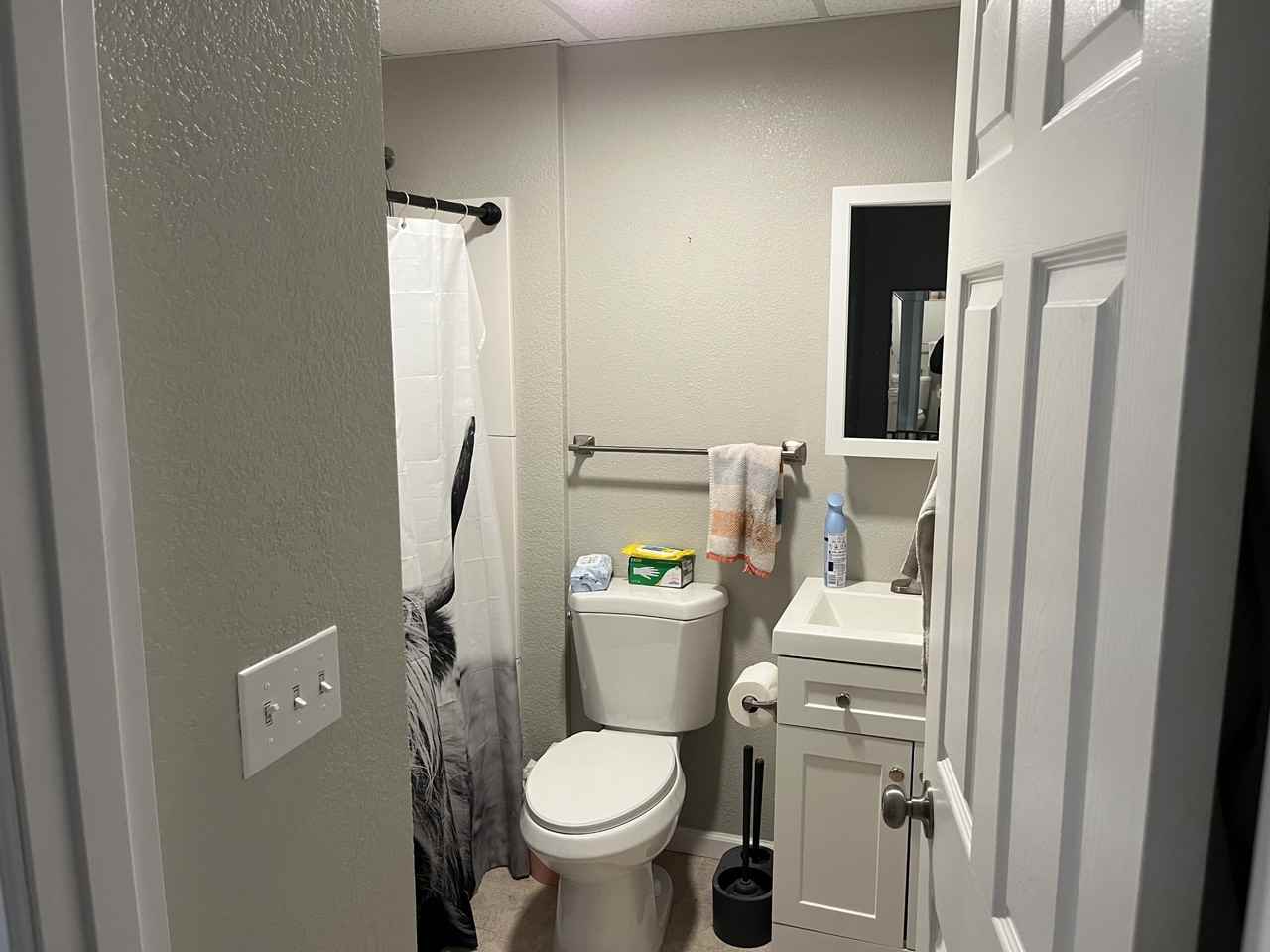 2231 W 3rd St #2 - Photo 7 of 8