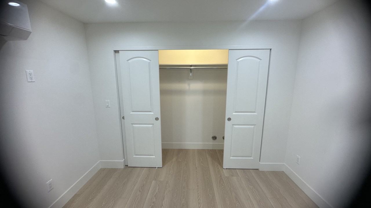 1308 W 164th St #1310 - Photo 2 of 17