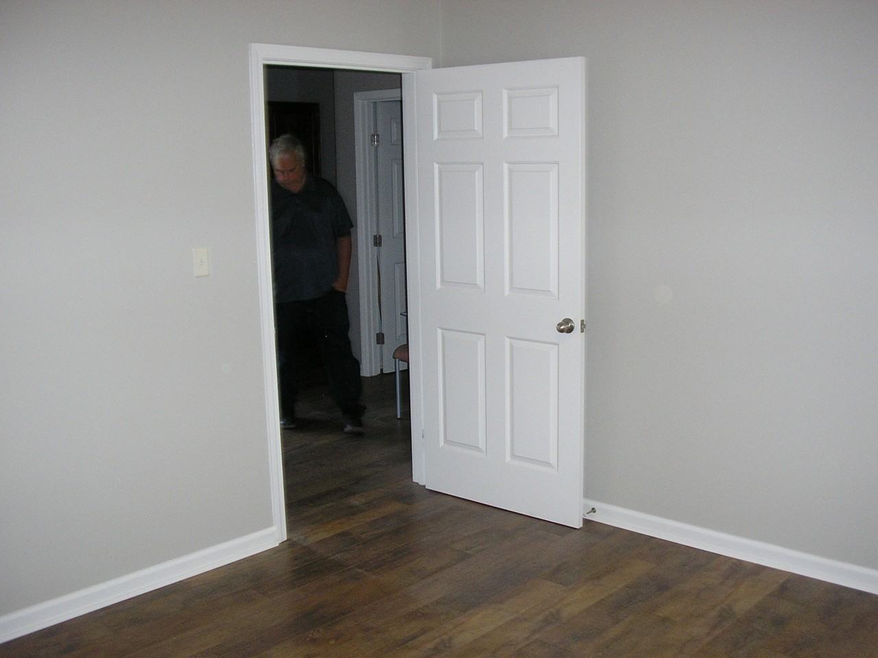 1733 Campus Plaza Ct - Photo 2 of 17
