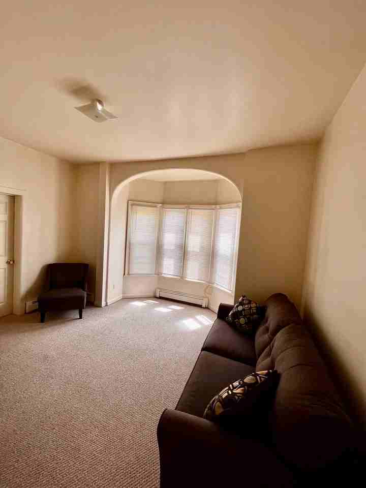 500 N Division St #1 - Photo 7 of 10