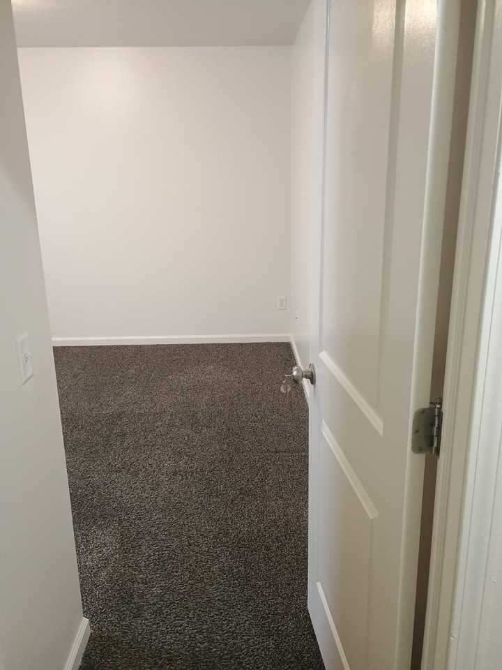 1203 Euclid Ave #1 - Photo 2 of 25