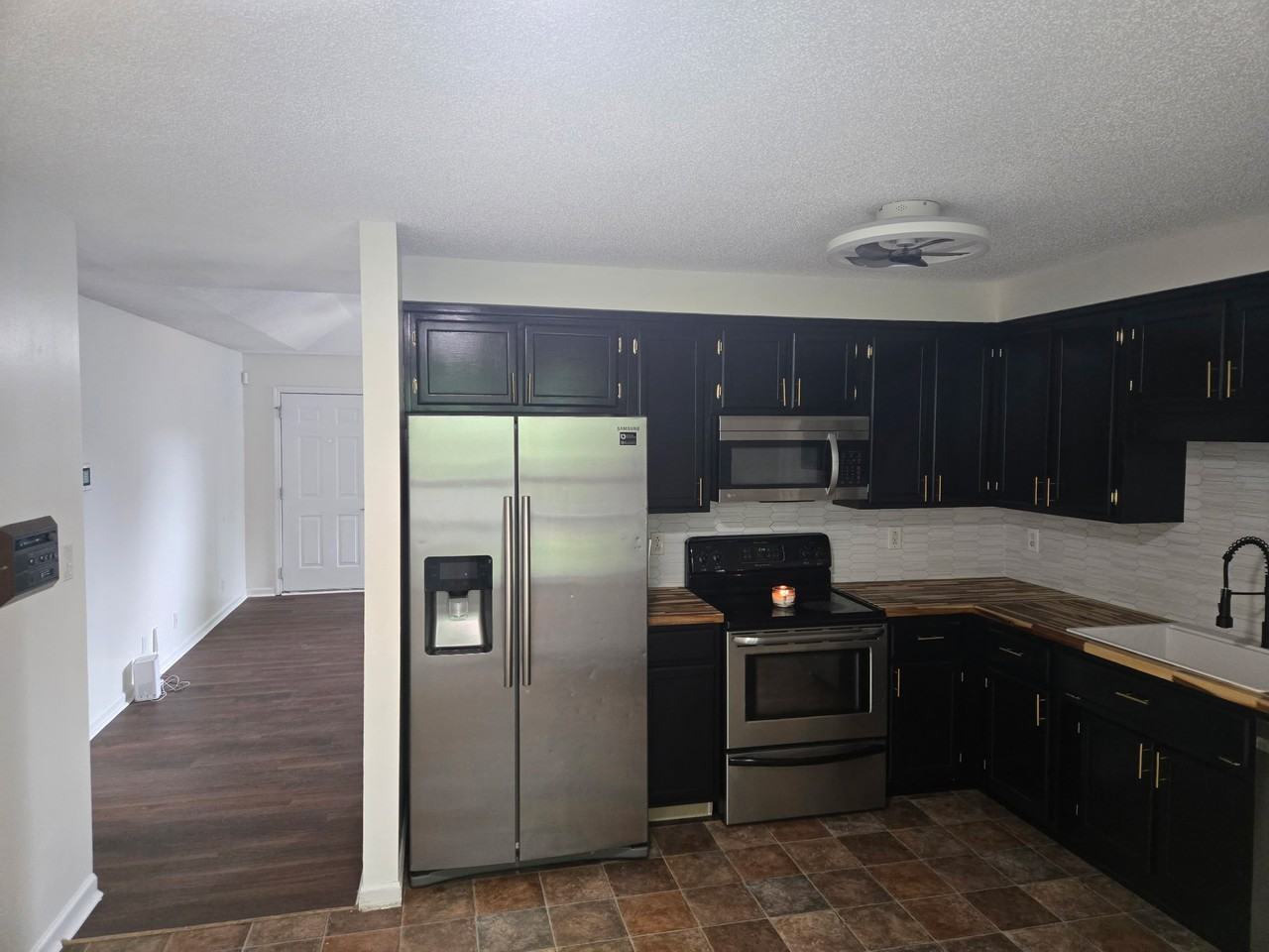 118 Shady Maple Dr - Photo 3 of 16