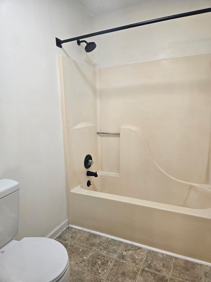 118 Shady Maple Dr - Photo 4 of 16