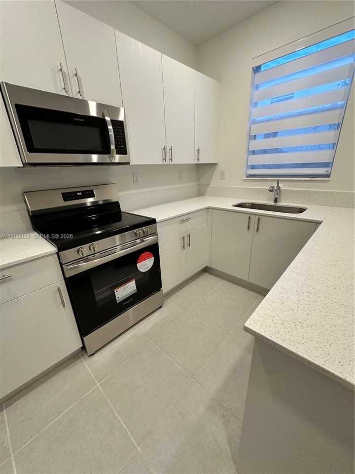 2889 Se 25th Rd #2889 - Photo 5 of 21