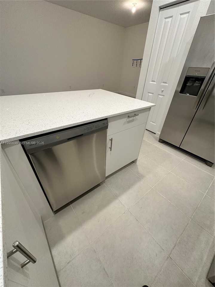 2889 Se 25th Rd #2889 - Photo 7 of 21