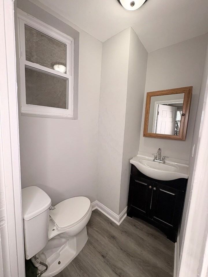 Mcculloh St - Photo 7 of 16