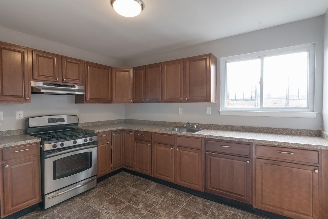 Arion Park Rd - Photo 2 of 18