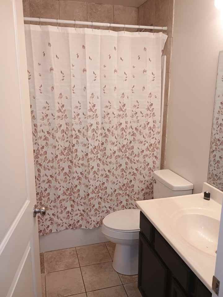 1203 Euclid Ave #1 - Photo 4 of 28