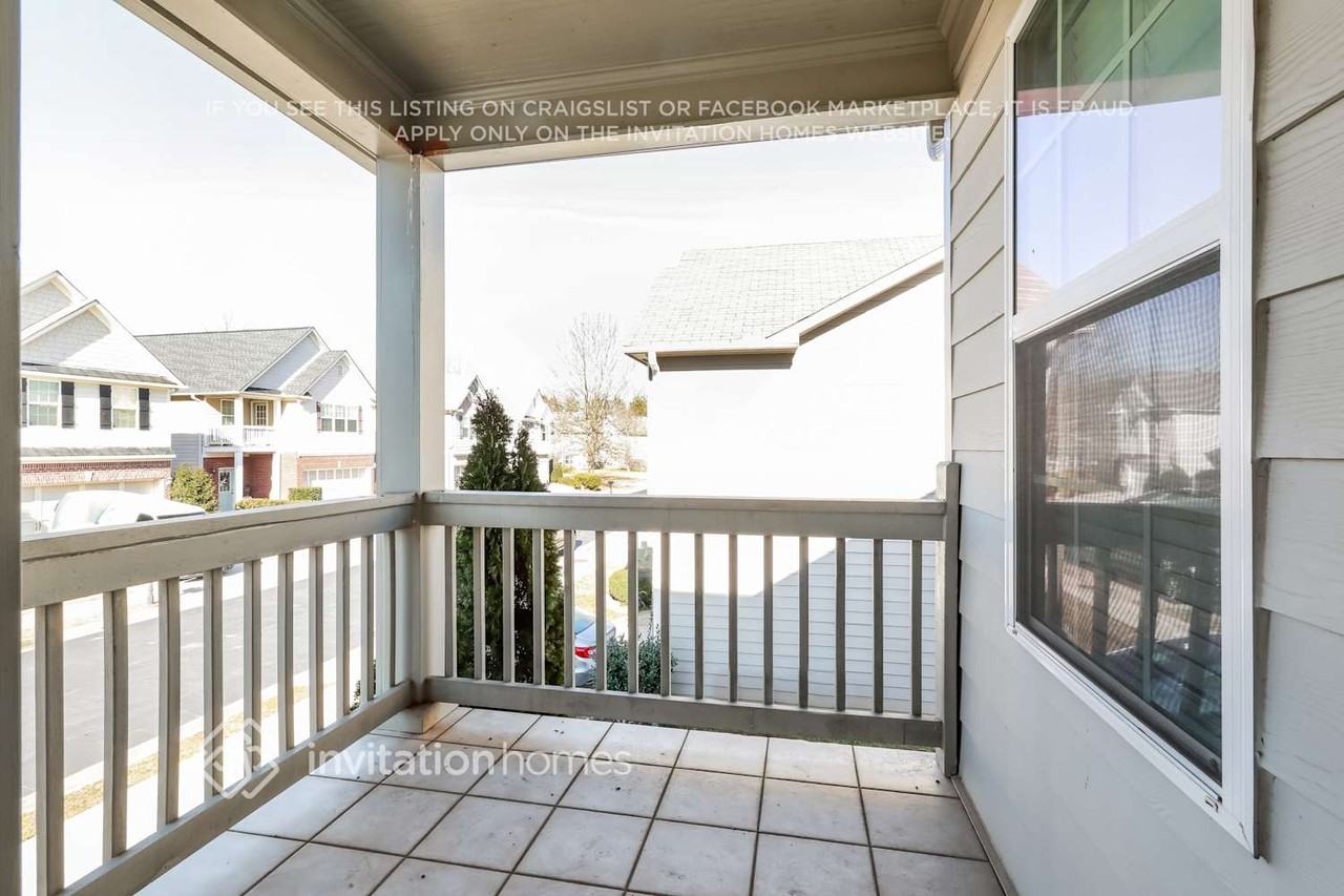 5219 Cedar Shoals Dr - Photo 2 of 16