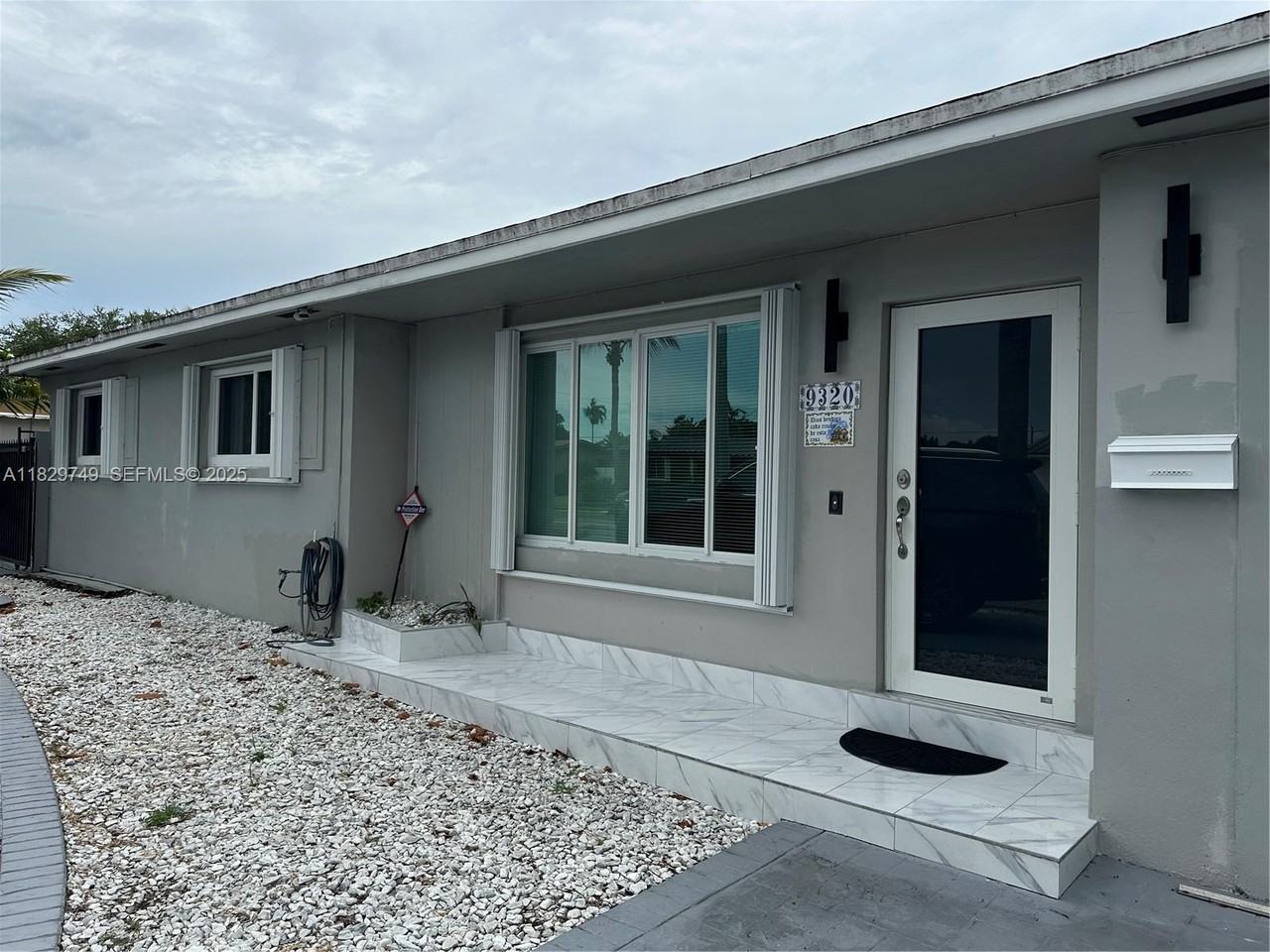 9320 Southwest 46th Terrace #9320 - Photo 2 of 22