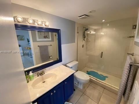 555 Northeast 30th Street #404 - Photo 2 of 19