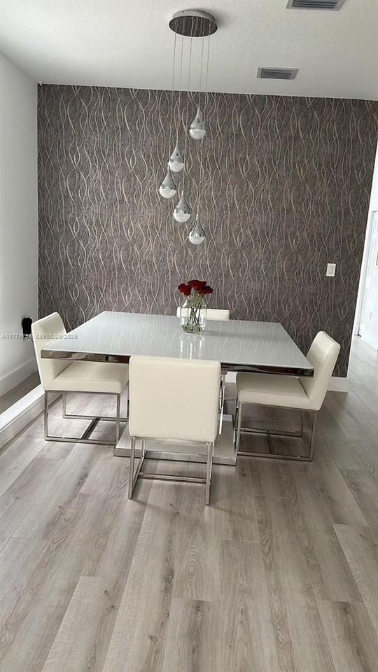 16402 Southwest 78th Terrace - Photo 3 of 6