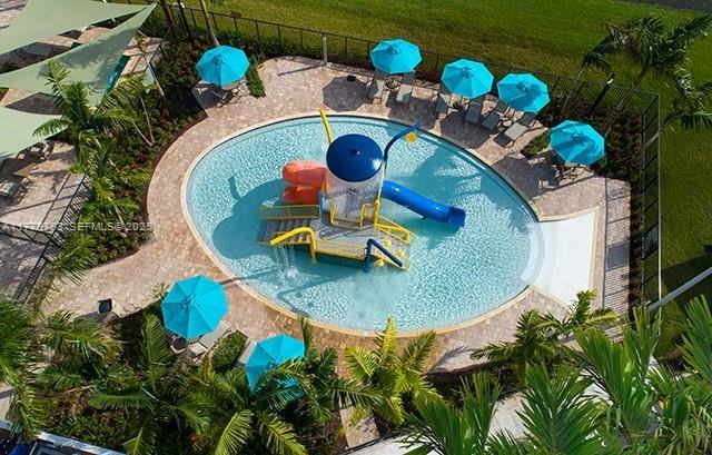 16402 Southwest 78th Terrace - Photo 4 of 6